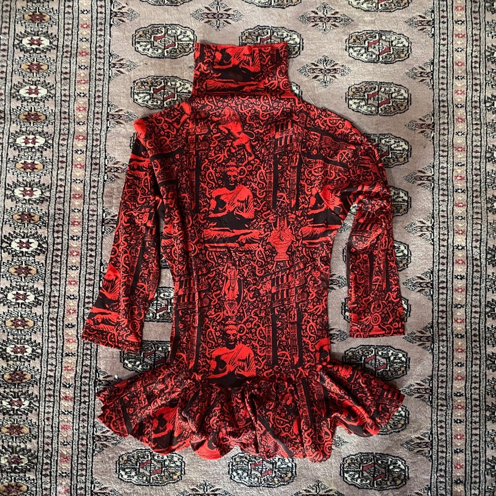 Buddha pattern tunic stretchy fitted top